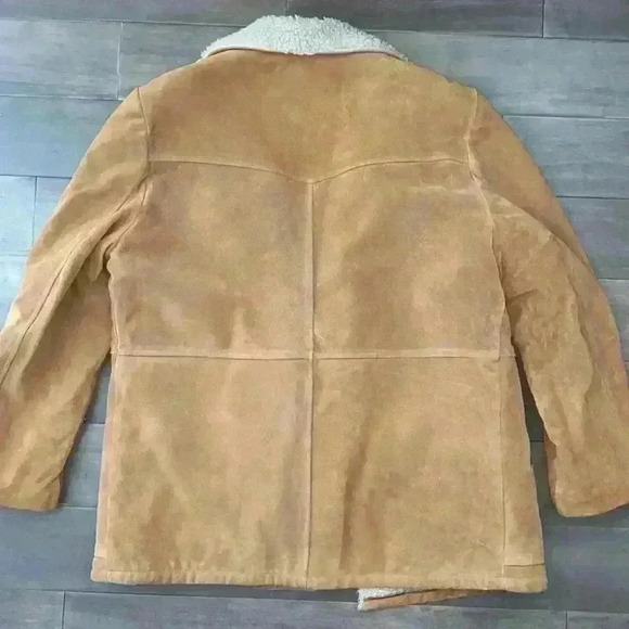 Vintage 1980’s London Fog suede shearling lined coat - Picture 5 of 10